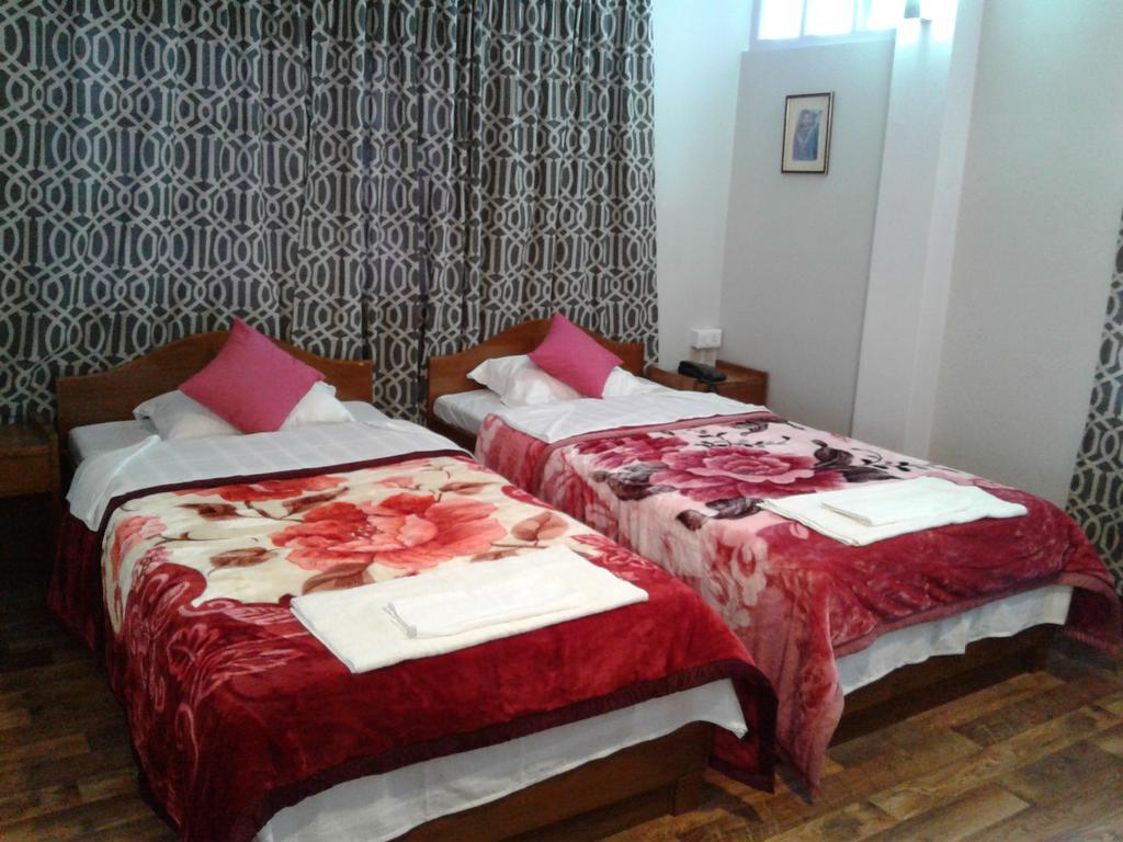 Aapas Residency Hotel Kalimpong Buitenkant foto