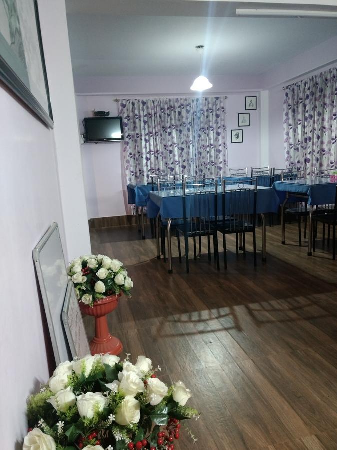 Aapas Residency Hotel Kalimpong Buitenkant foto
